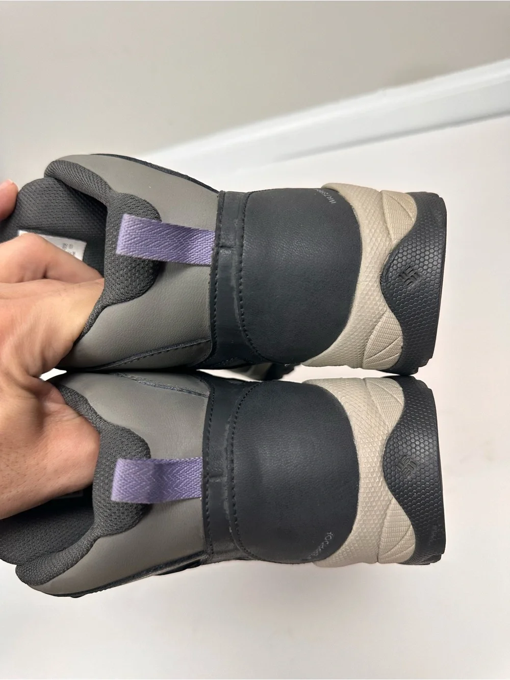 Columbia Yoncalla Mid Waterproof Hiking Boots Women’s 8.5 Gray Purple YL1090-008